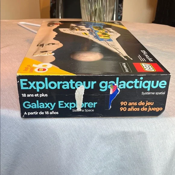 LEGO Galaxy Explorer Spacecraft Set - Blue, Gray, and Yellow - Picture 2 of 7